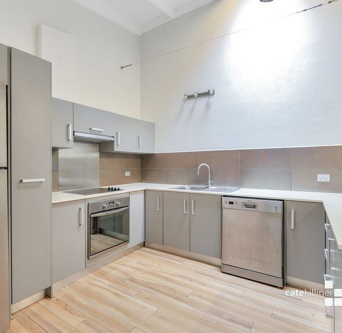 Ground-Level Comfort, Steps from the Foreshore