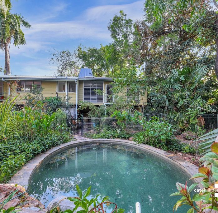 Darwin’s Iconic Elevated Home – Breezy, Tropical Living