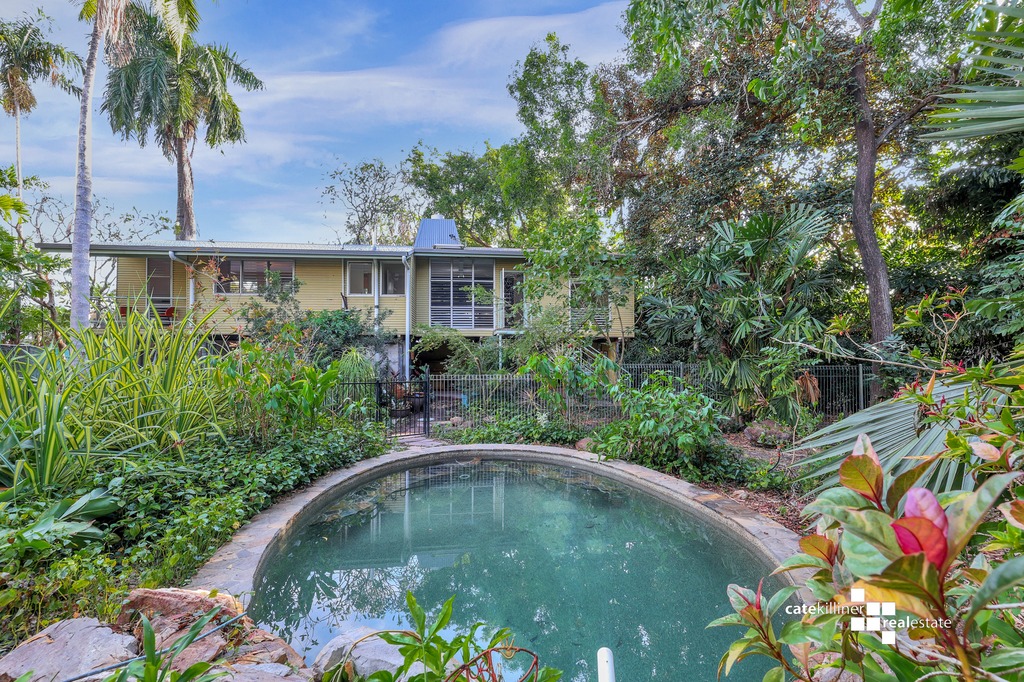 Darwin’s Iconic Elevated Home – Breezy, Tropical Living